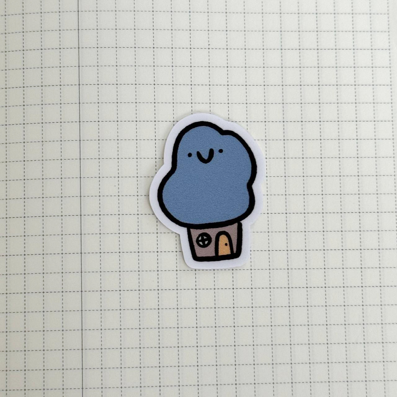 Treehouse (Tiny vinyl sticker)