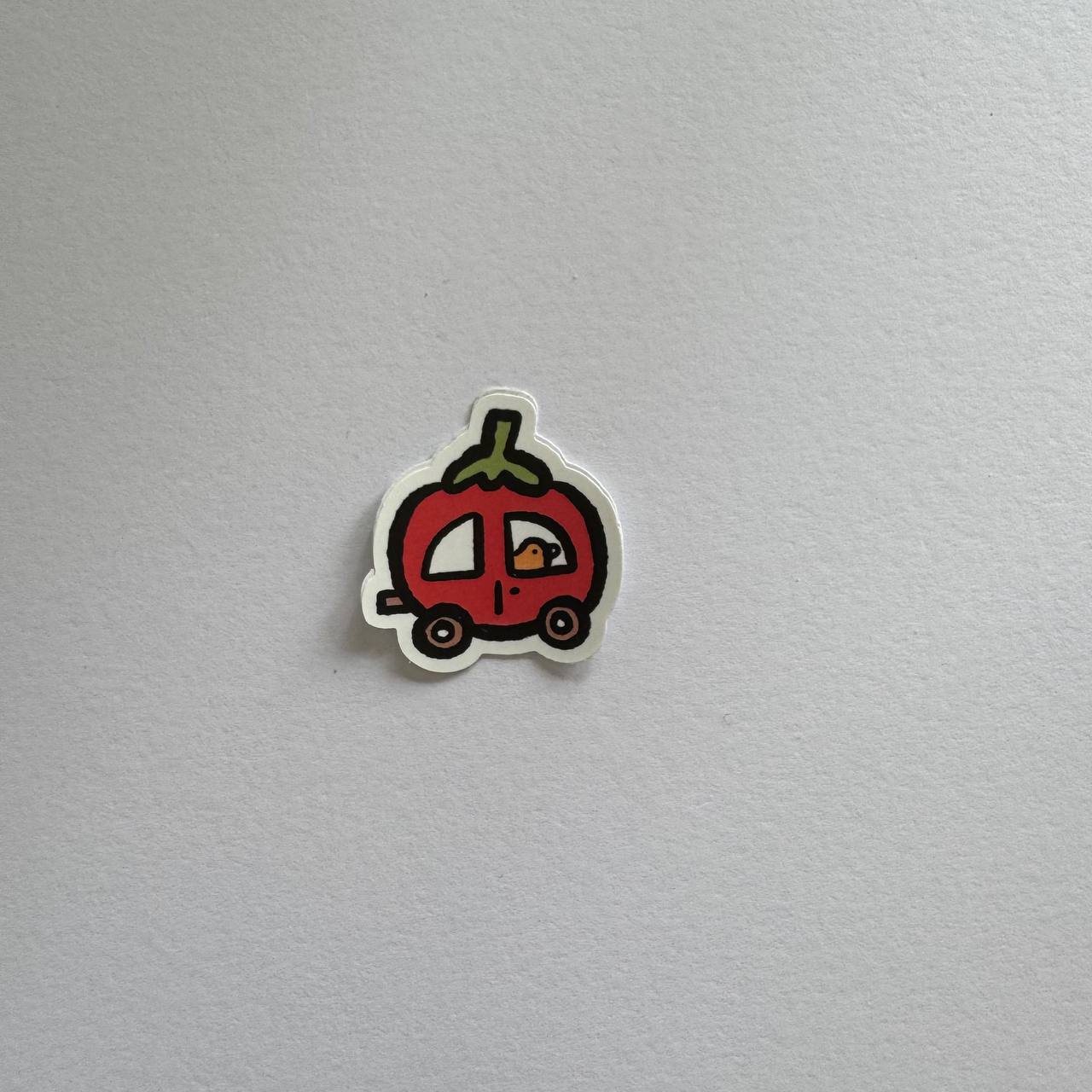 Tomato car (Tiny vinyl sticker)